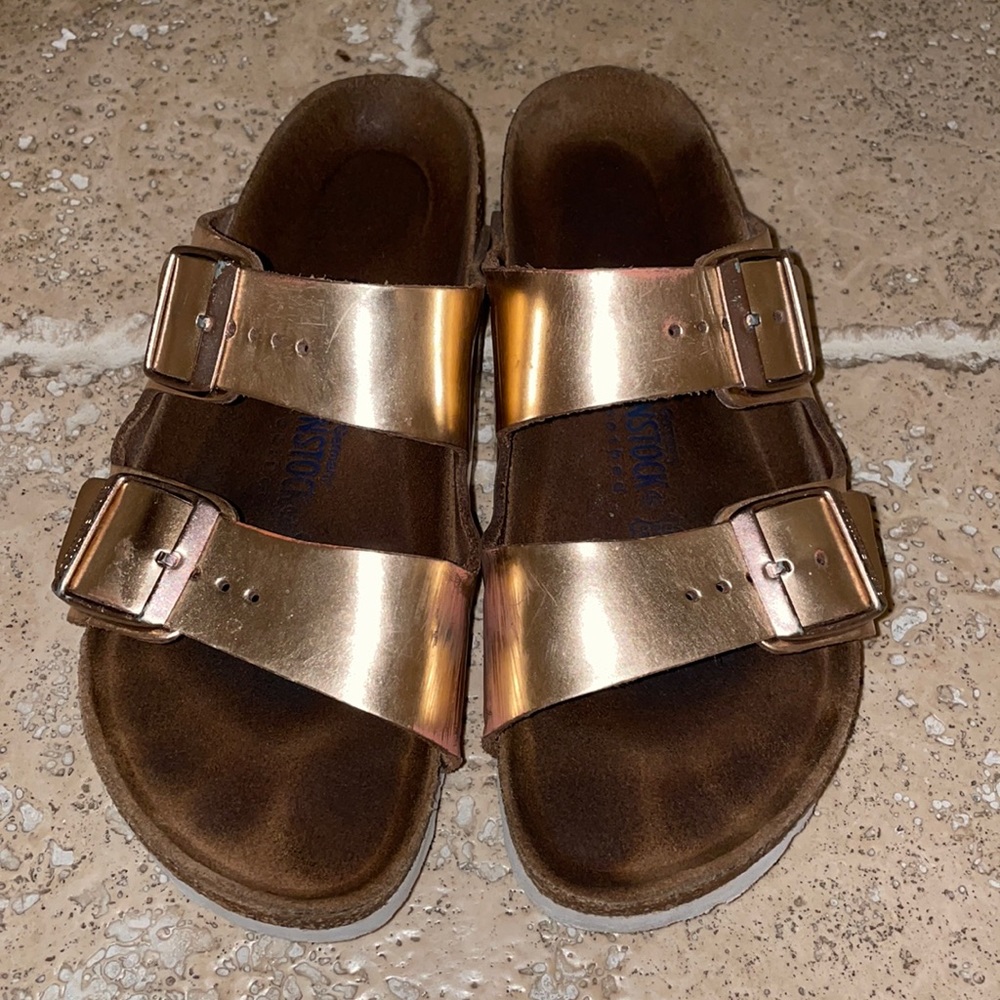 Birkenstock sandals rose gold